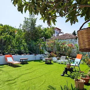Pensjonat Pela Veranda Exquisite, Neos Marmaras